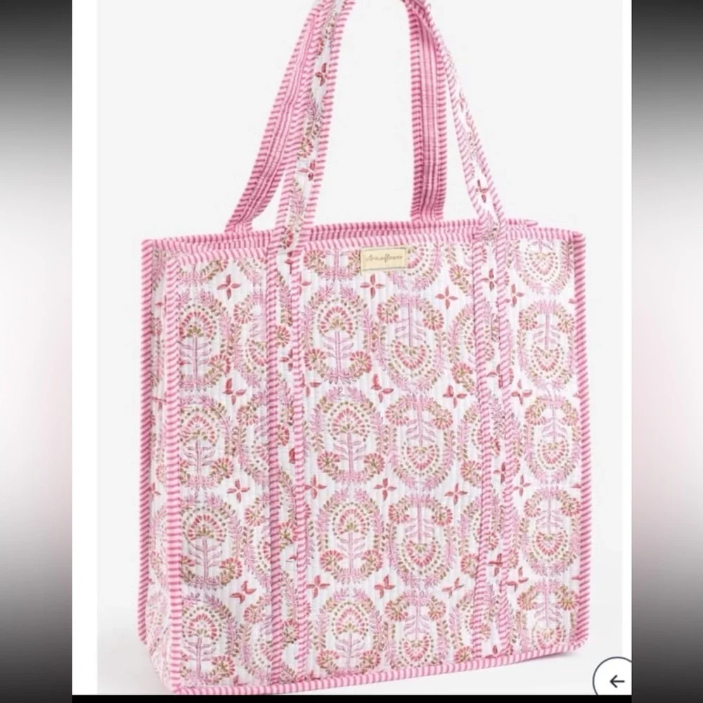 Strawflower 🌸Paisley Floral Quilted Block Print Tote Bag - Picture 2 of 6